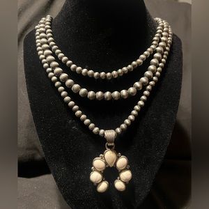 Faux Navajo Beaded Three Layer Squash Necklace